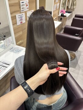 マットグレージュ◎