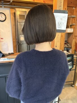 アンジュール 鹿児島中央店(UNJOUR.) アッシュブラウン×ボブスタイル