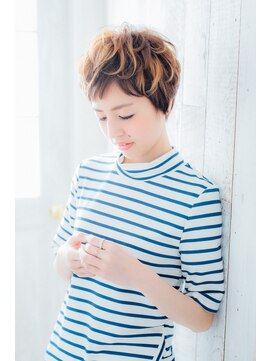 ラクシス 新都心店(Luxis) 【Luxis 仲間千華】束感ショートメッシュ★