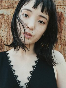 アントミ(...and tomi) 切りっぱなしボブ