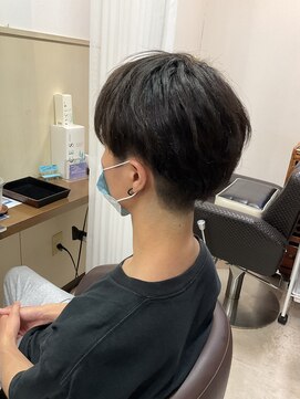 コアフィールフィス(COIFFURE fils) 《見附　今町》メンズ　ツーブロマッシュ　縮毛矯正