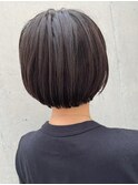 ショートマッシュボブ×インナーカラー