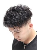 ツイスパ/20代30代/フェード/アップバング