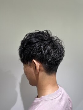 リバティシェアバーバー 銀座2nd(LIBERTY SHARE BARBER) ツーブロマッシュスタイル