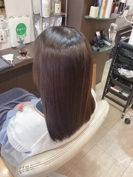 スタジオワコー 上野御徒町店 ツヤ髪縮毛矯正