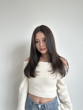 カットアンドトータルビューティ ヴァンキャトル(Cut&Total Beauty VINGT QUATRE) 2025春◎ロングレイヤースタイル◎