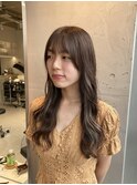 コテ巻き風パーマ×イヤリングカラー