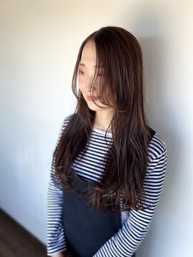 ラクレ(d.la cle) 抜け感グレージュとゆる巻きロング【ラクレ/西大分】