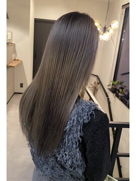 バレイヤージュ×グレージュ