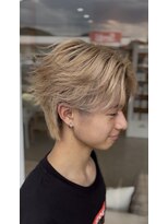 ヘアーメイクスタジオ ライフセカンド(HAIR MAKE STUDIO LIFE 2ND)&nbsp;ハイトーンフェザーショート