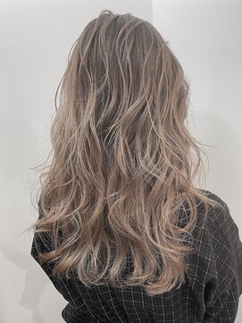 カリーナコークス 原宿 渋谷(Carina COKETH) ダブルカラー/インナーカラー/イヤリングカラー/ケアブリーチ