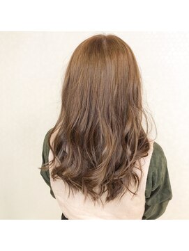 ヘアーアンドメイク ドレス(DRESS) ベージュ系アッシュ