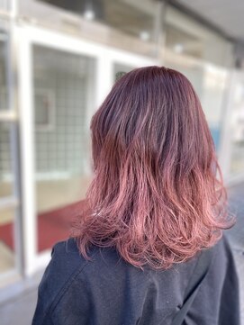 ティナ(Tina) グラデーション×桜ピンク