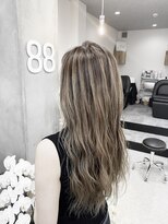 エイティエイト(88)&nbsp;ナチュラルバレイヤージュ