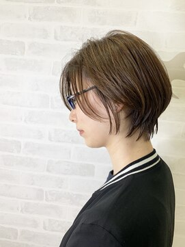 エミュスト(Emuest) ストレートボブ