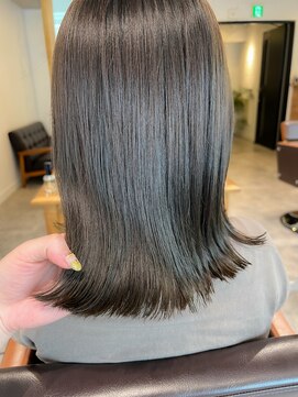 ネイヴィル オモテサンドウ(navile omotesando) *ブリーチなし赤み消しオリーブグレージュ*