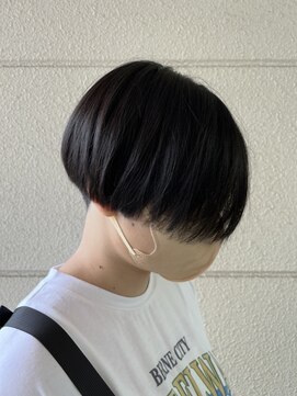 レオ 幸手(Leo) 20代30代40代小顔ハンサムショートアッシュブルーブラック