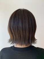 リフ(RIFF)&nbsp;オリーブネイビー×切りっぱなしボブ