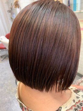 ロマンヤカタ ファース(ROMAN YAKATA fars) 髪質改善 艶髪 イルミナカラー まとまるボブ@田代8/12