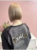 ミルクティーベージュ