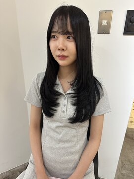 スリー(three) レイヤーカット