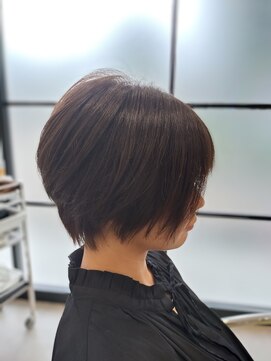 ブランシェ 名鉄小幡駅前店 ショートボブ×クリアベージュ