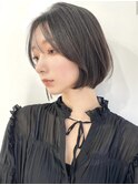 ショートボブ丸み顎下ラインサイトバング