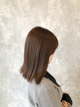 ヘアアンドメイク ムーア(Muuua) モカグレージュ