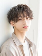 【Men'sも大歓迎】再現性◎なメンズパーマで、お洒落はもっと楽になる。[men's/メンズパーマ/眉毛]