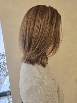 ヴィサージュメゾン(VISAGE maison) レイヤーボブ×サンドベージュ