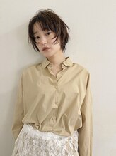 イム(yim) 顔周りレイヤー×ショートボブ