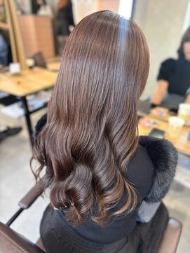 フィエルウメダ(Fier umeda) 明るめくすみベージュ◎