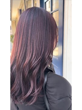 グランアージュ 北千住(grandage) マゼンタカラー