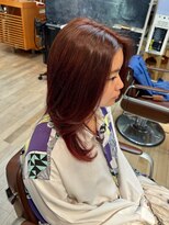 カットハウス ルーシーズ(CUT HOUSE RUCY'S)&nbsp;レイヤー/ワインレッド/カーテンバング/海外/川崎/横浜/鶴見