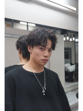 アイトーキョー 池袋(AI TOKYO) フェザーパーマ