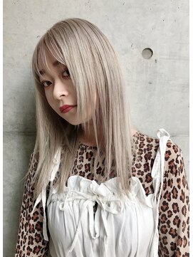 ヴィレッタ(VIRETTA) ホワイトブロンド×ストレート