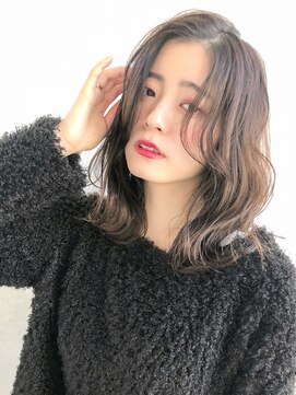 ルティア 池袋(Lutia) ゆるふわ波巻きヘア