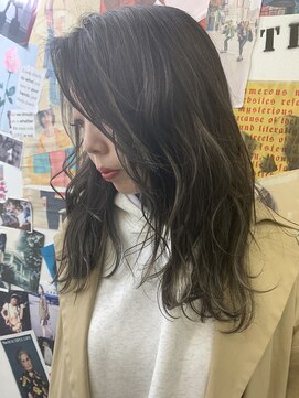 トロニー(TLONY) 渋谷 TLONY グレージュハイライト　stylist/ miaki