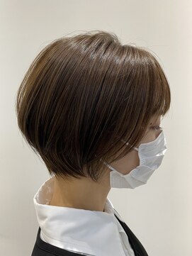 イワイナゴヤ(i i -IWAI NAGOYA-) ショートbob