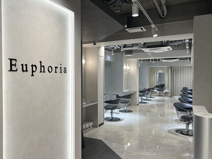 ユーフォリア 池袋東口駅前店(Euphoria)の写真