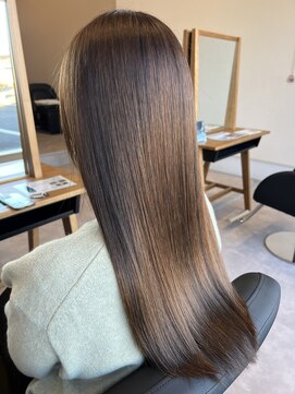 ワッペン(wappen) *まとまりのある艶髪ロング*