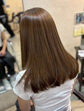 クレメント サロン ブル(Clement Salon Bull) 髪質改善/ミディアムヘア/暗めカラー/グランマッシュ/松戸