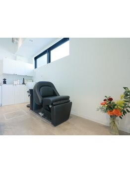 マンツーマンでお客様のご希望やご相談に合わせご提案◎エイジングケアや流行のヘアスタイルも楽しめる♪