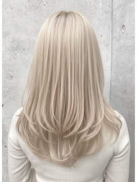 ヴィムヘアー 小禄店(VIM hair) トレンドスタイル♪抜け感×透明感ブリーチカラー◎
