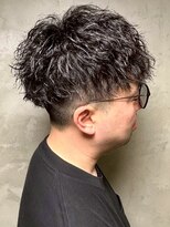 ディスイズバーバーサード(THIS IS BARBER 3rd) ツイスパ 束感パーマ ツーブロックマッシュ 刈り上げ 30代