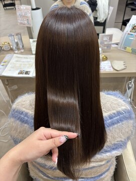 エルレ(Elure) プラチナシルキーカラー