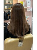白髪ぼかしハイライト＊ツヤ感ベージュカラー