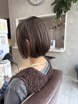 ハナビ(hanabi) 30代/髪質改善カラー/ショートボブ /スタイルチェンジ