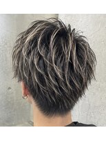 ロア 江坂(LOA)&nbsp;派手すぎず大人っぽい印象