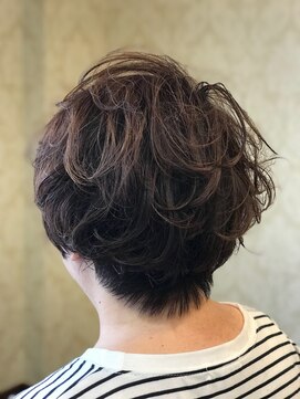 ヘアーラウンジアレーズ(Hair Lounge al`aise) エイジングパーマ、エアリーショート☆